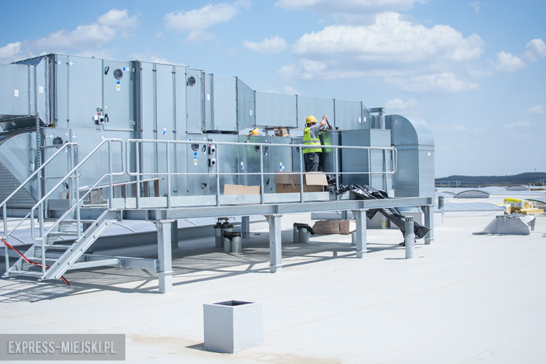 Trwa budowa zakładu Xeos