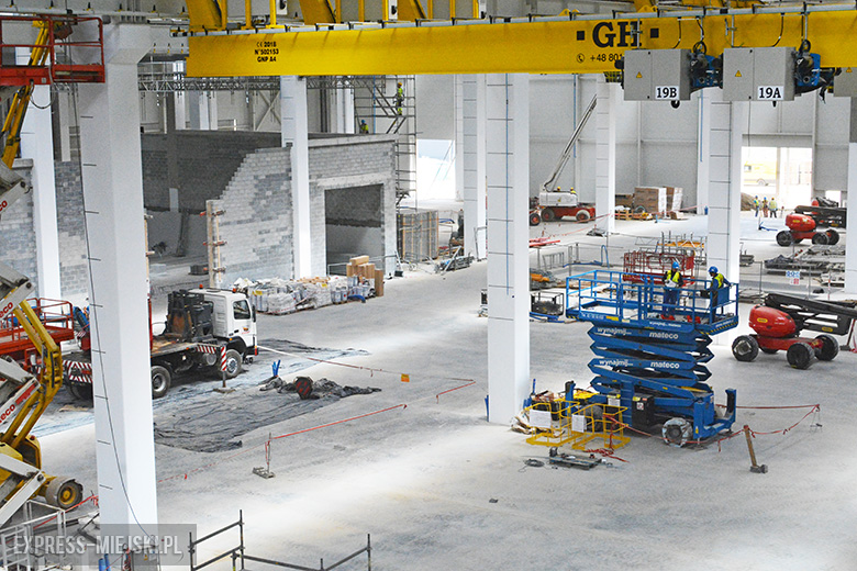 Trwa budowa zakładu Xeos