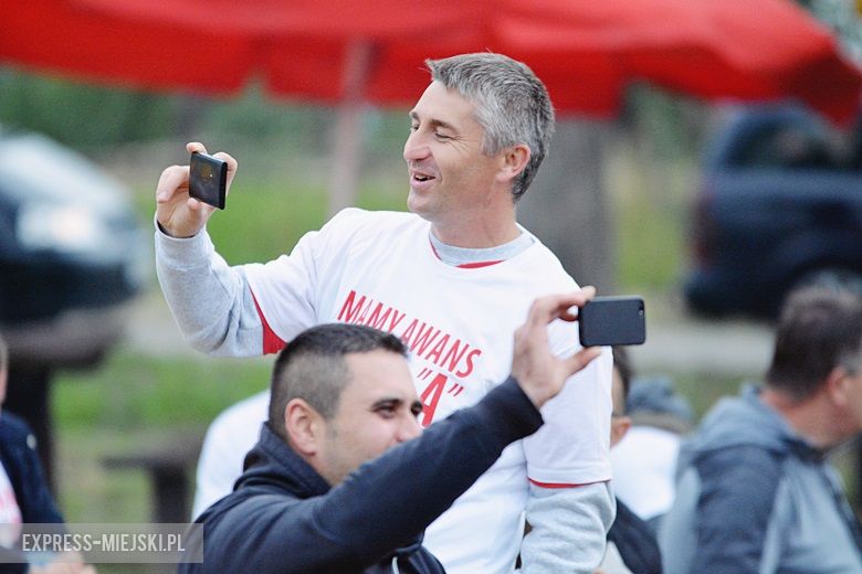 Piłkarze świętowali awans do A klasy