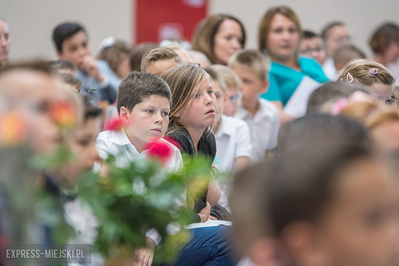 Zakończenie roku szkolnego przez klasy I-III w Malczycach
