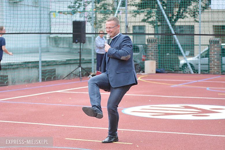 Oficjalne otwarcie nowego boiska w Oratorium św. Jana Bosko w Środzie Śląskiej