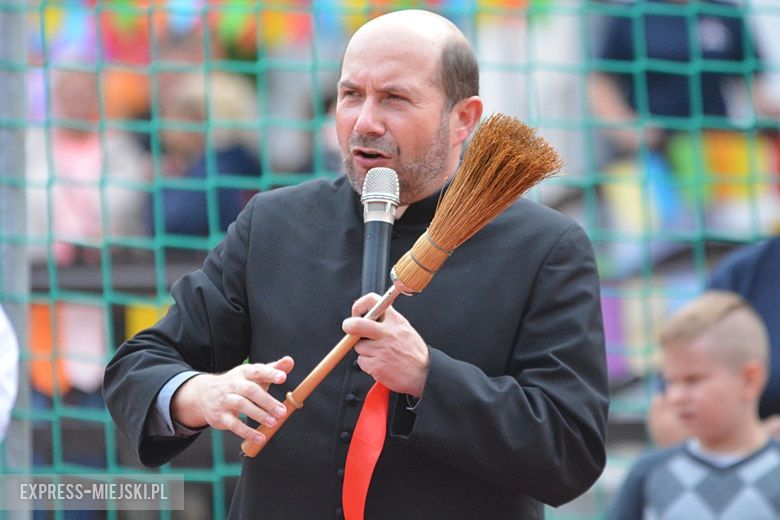 Oficjalne otwarcie nowego boiska w Oratorium św. Jana Bosko w Środzie Śląskiej