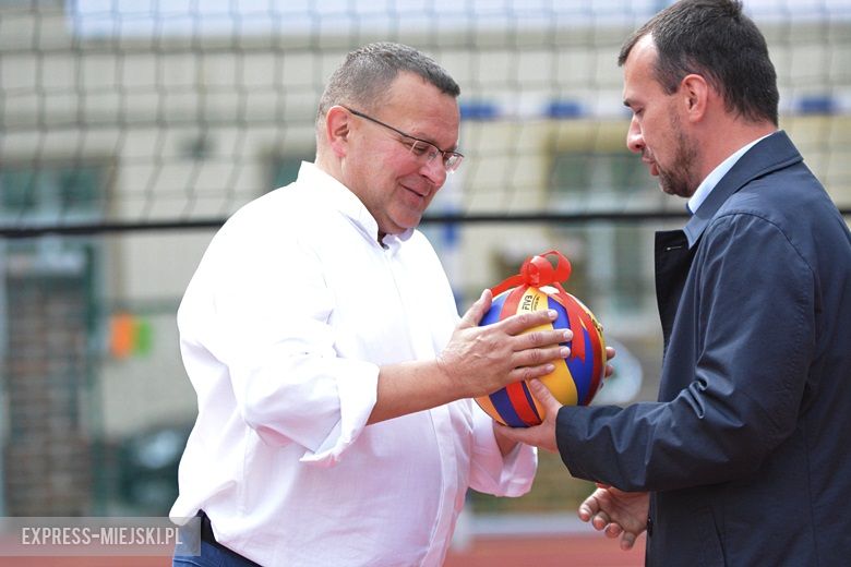 Oficjalne otwarcie nowego boiska w Oratorium św. Jana Bosko w Środzie Śląskiej