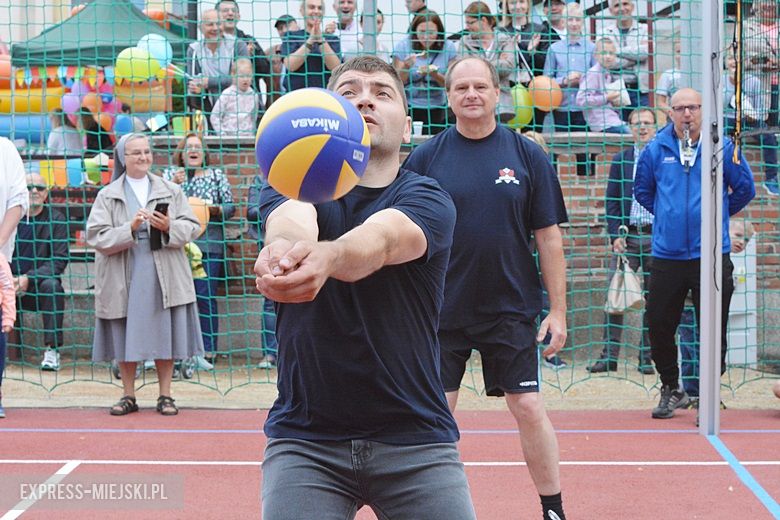 Oficjalne otwarcie nowego boiska w Oratorium św. Jana Bosko w Środzie Śląskiej