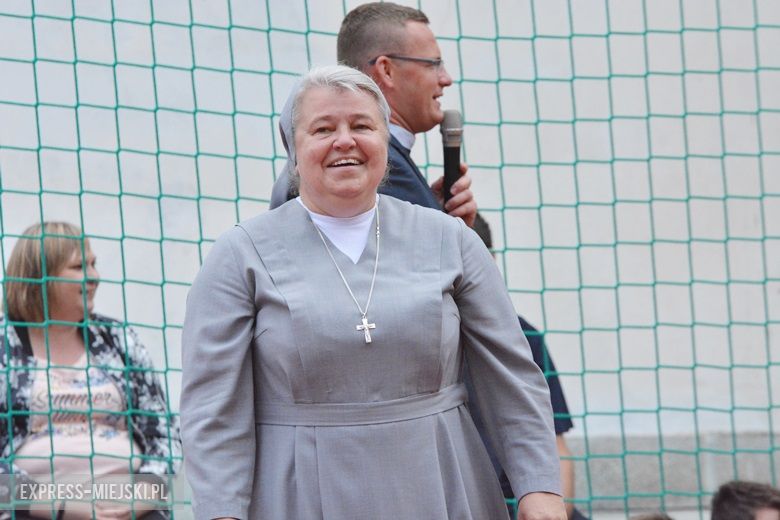 Oficjalne otwarcie nowego boiska w Oratorium św. Jana Bosko w Środzie Śląskiej