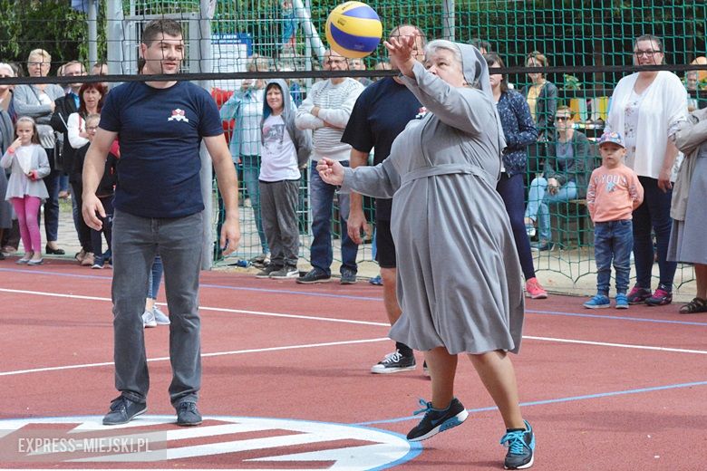 Oficjalne otwarcie nowego boiska w Oratorium św. Jana Bosko w Środzie Śląskiej