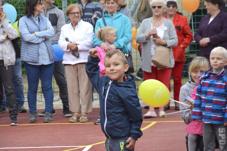 Oficjalne otwarcie nowego boiska w Oratorium św. Jana Bosko w Środzie Śląskiej