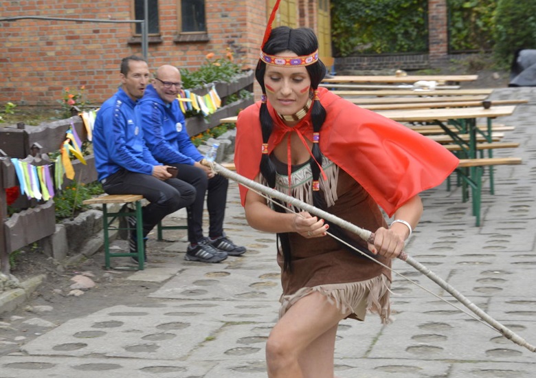 Oficjalne otwarcie nowego boiska w Oratorium św. Jana Bosko w Środzie Śląskiej
