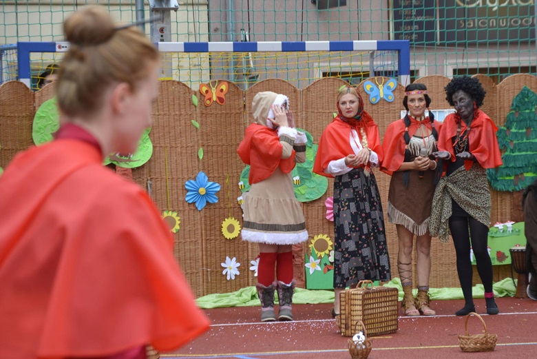 Oficjalne otwarcie nowego boiska w Oratorium św. Jana Bosko w Środzie Śląskiej