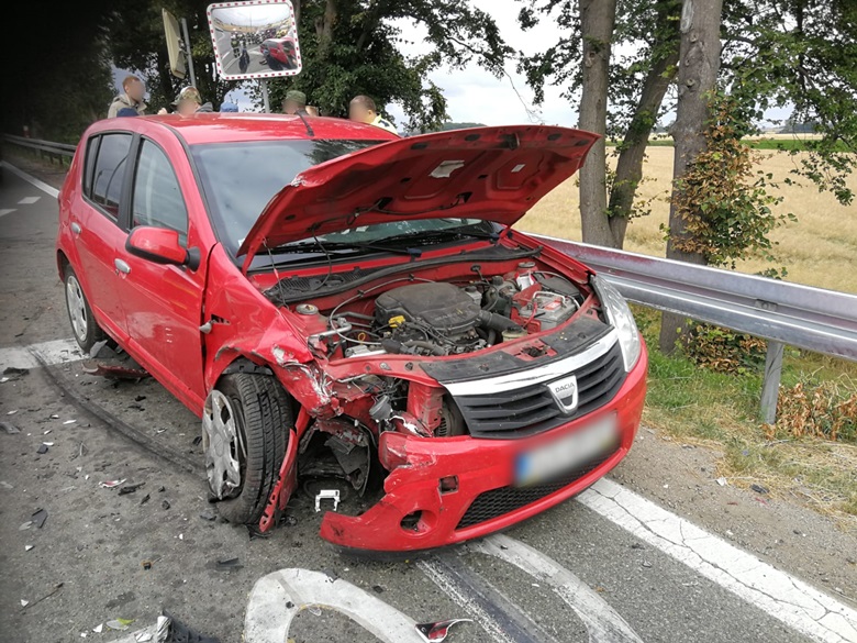 Kolizja na zjeździe z A4 w Kostomłotach