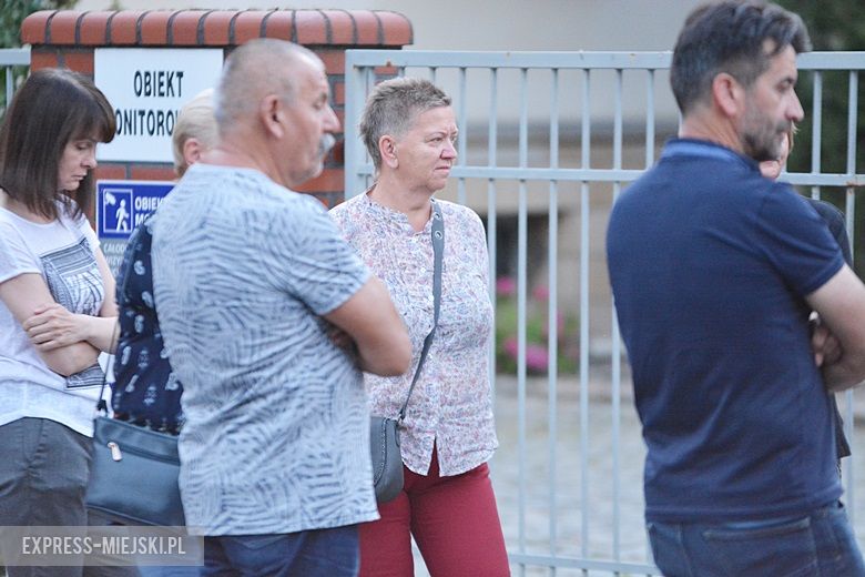 Demonstracja pod sądem w Środzie Śląskiej