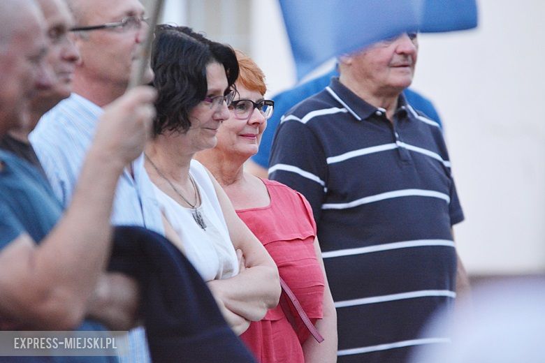 Demonstracja pod sądem w Środzie Śląskiej