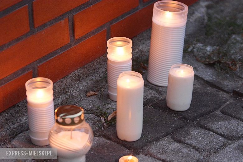 Demonstracja pod sądem w Środzie Śląskiej