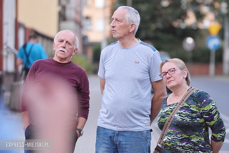 Demonstracja pod sądem w Środzie Śląskiej