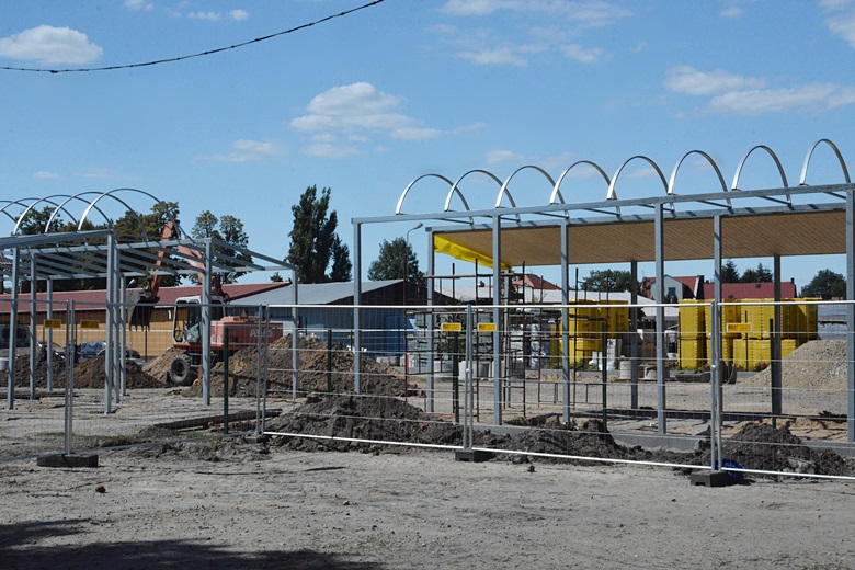 Przebudowa targowiska miejskiego