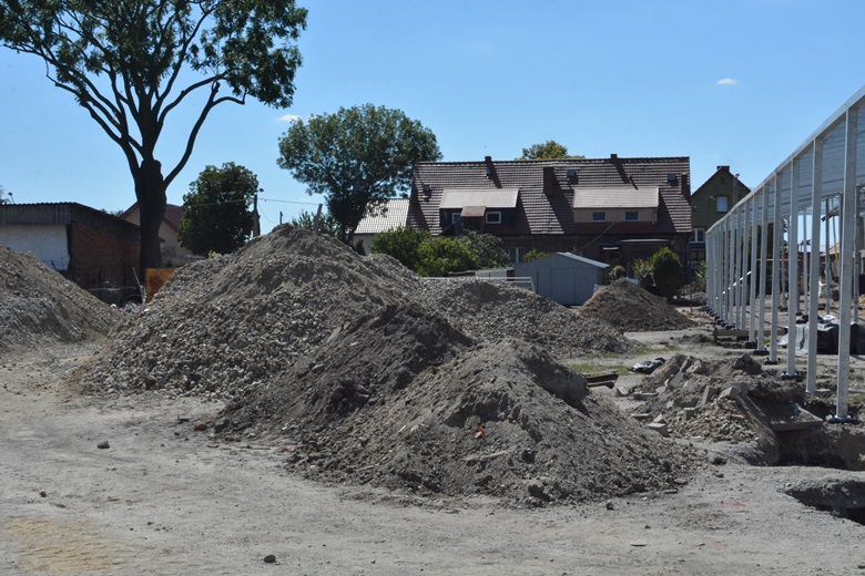 Przebudowa targowiska miejskiego