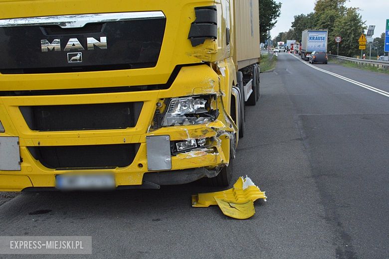 Kolizja na zjeździe z A4 w Kostomłotach