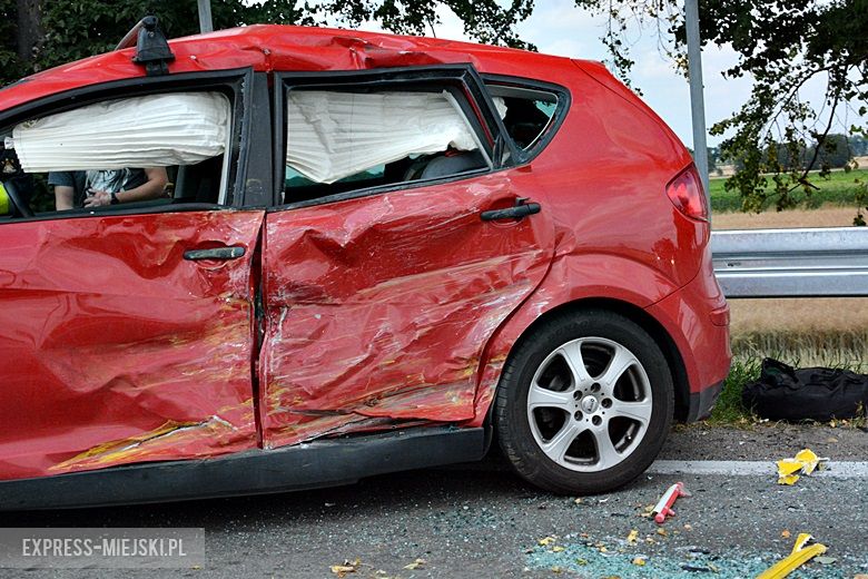 Kolizja na zjeździe z A4 w Kostomłotach