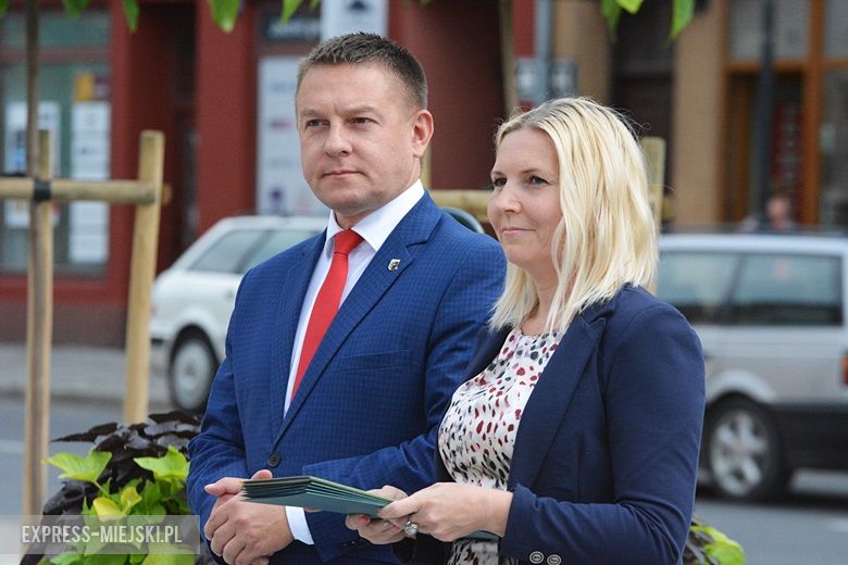 Przekazanie sprzętu dla strażaków OSP