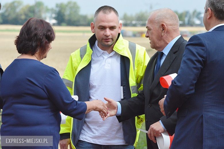 Oficjalne otwarcie nowych ścieżek rowerowych - Kostomłoty