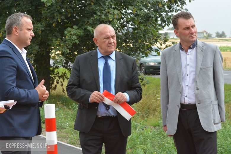 Oficjalne otwarcie nowych ścieżek rowerowych - Kostomłoty