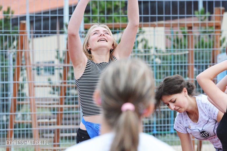 Wspólna zabawa dzieci w Środzie Śląskiej