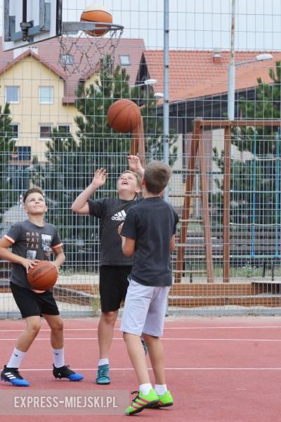 Wspólna zabawa dzieci w Środzie Śląskiej