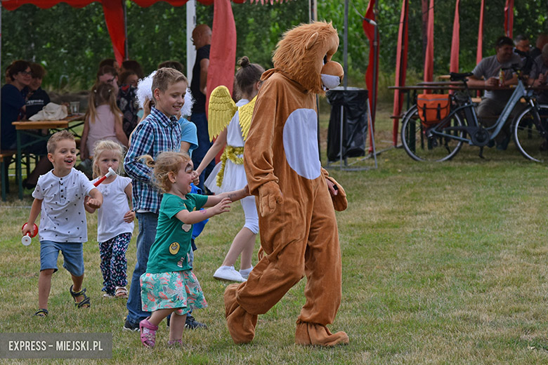 Festyn charytatywny dla Andżeliki w Chmielowie