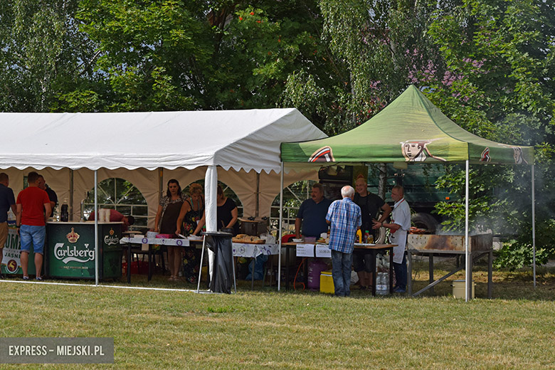 Festyn charytatywny dla Andżeliki w Chmielowie