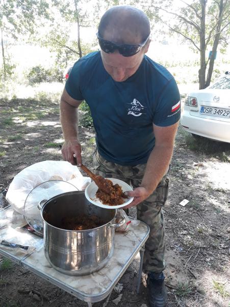 Nocne zawody wędkarskie
