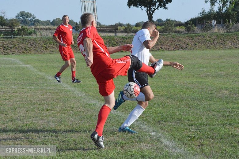 Memoriał w Komornikach