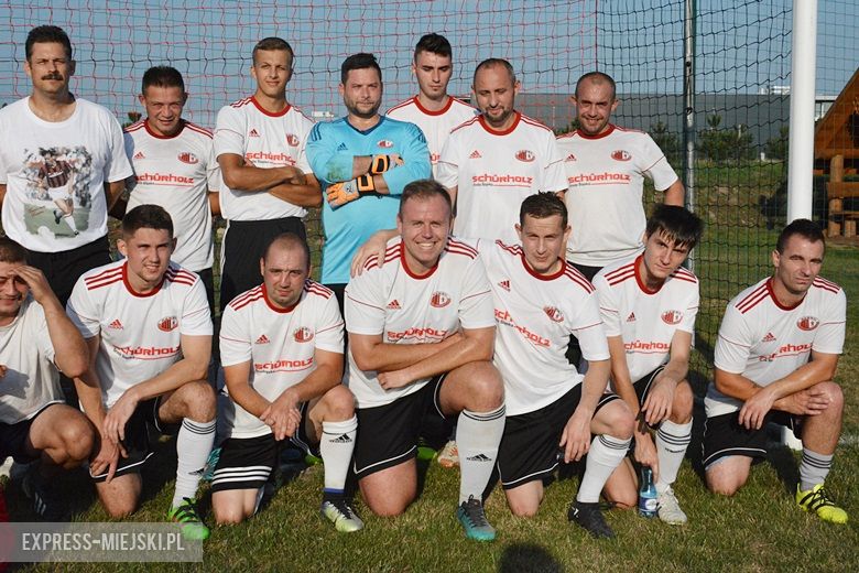 Memoriał w Komornikach