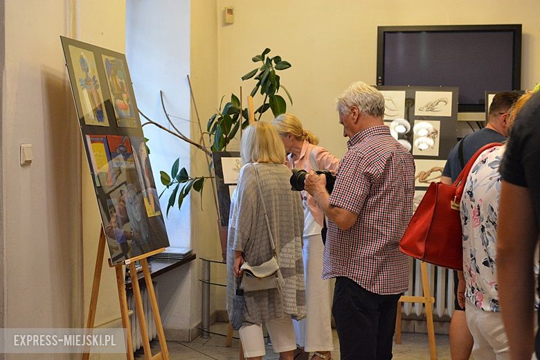 Wystawa prac w Muzeum Regionalnym w Środzie Śląskiej
