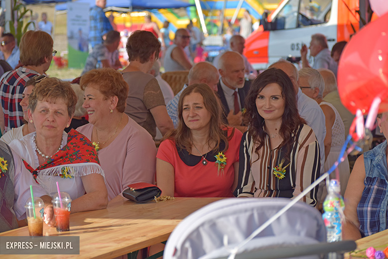 Dożynki gminy Malczyce w tym roku odbył się na klimatycznym terenie w Chomiąży