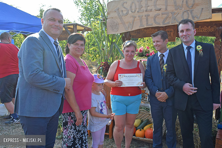 Dożynki gminy Malczyce w tym roku odbył się na klimatycznym terenie w Chomiąży