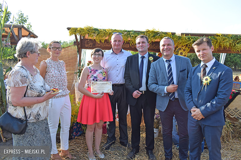 Dożynki gminy Malczyce w tym roku odbył się na klimatycznym terenie w Chomiąży