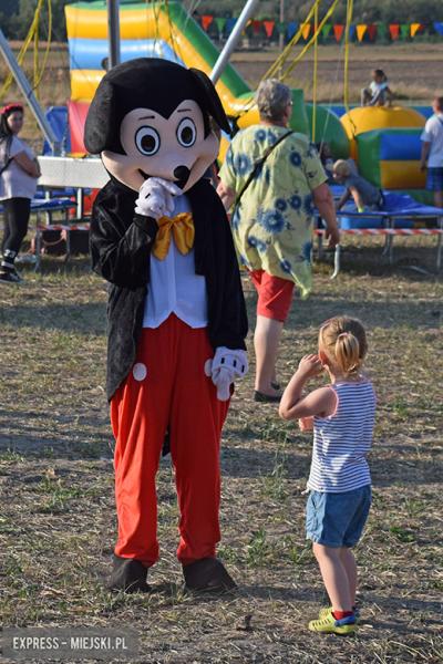 Dożynki gminy Malczyce w tym roku odbył się na klimatycznym terenie w Chomiąży