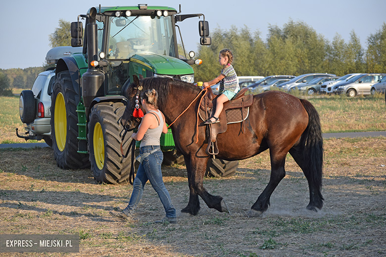 Dożynki gminy Malczyce w tym roku odbył się na klimatycznym terenie w Chomiąży