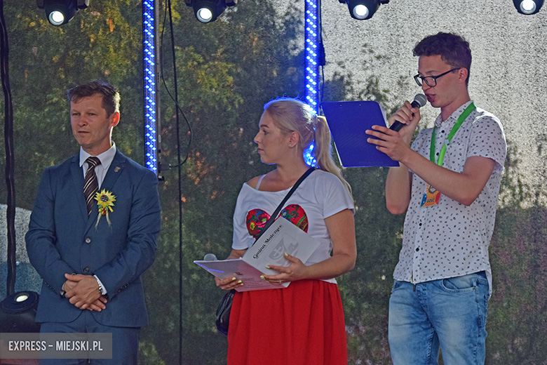 Dożynki gminy Malczyce w tym roku odbył się na klimatycznym terenie w Chomiąży