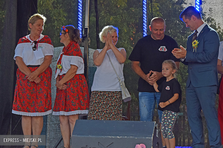 Dożynki gminy Malczyce w tym roku odbył się na klimatycznym terenie w Chomiąży