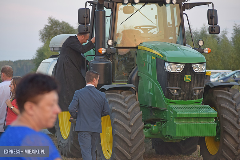 Dożynki gminy Malczyce w tym roku odbył się na klimatycznym terenie w Chomiąży