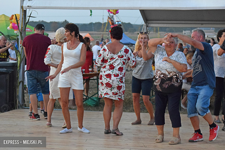 Dożynki gminy Malczyce w tym roku odbył się na klimatycznym terenie w Chomiąży
