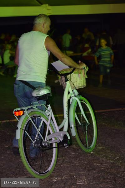 Dożynki gminy Malczyce w tym roku odbył się na klimatycznym terenie w Chomiąży
