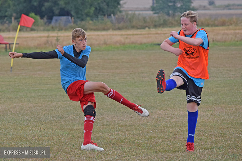 Około 70 młodych zawodników wzięło udział w turnieju piłkarskim w Pichorowicach