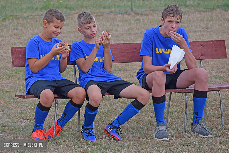 Około 70 młodych zawodników wzięło udział w turnieju piłkarskim w Pichorowicach