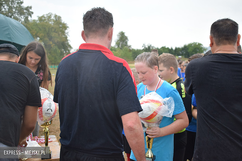 Około 70 młodych zawodników wzięło udział w turnieju piłkarskim w Pichorowicach