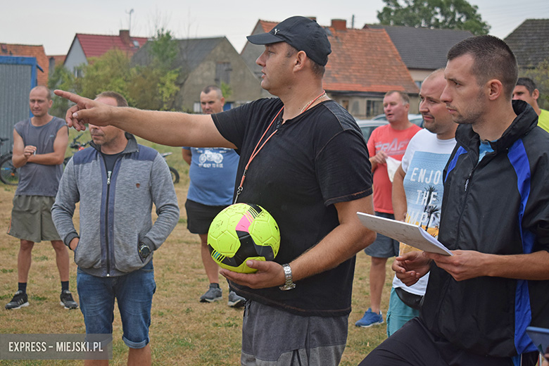 Około 70 młodych zawodników wzięło udział w turnieju piłkarskim w Pichorowicach