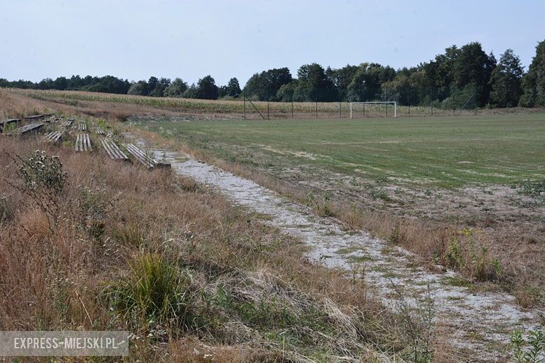 Boisko w Ciechowie - stan na 22 sierpnia 2018 rok