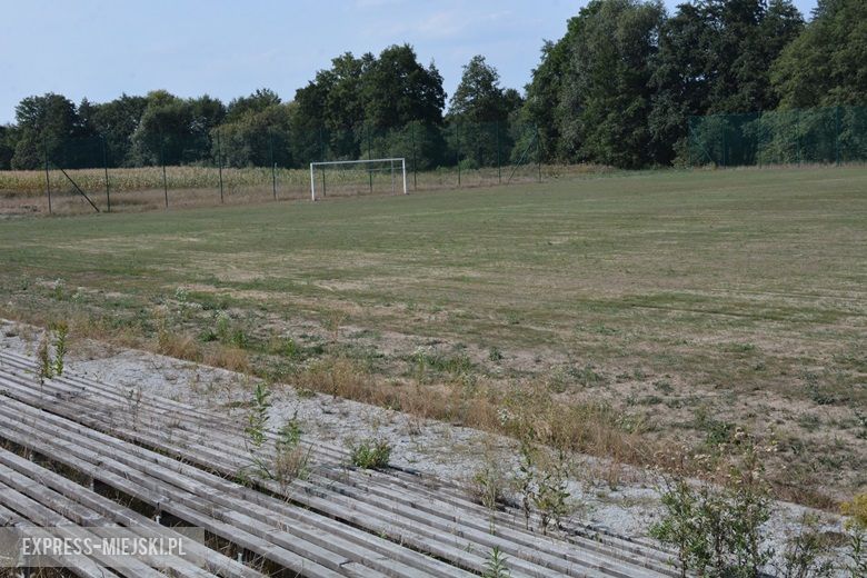 Boisko w Ciechowie - stan na 22 sierpnia 2018 rok