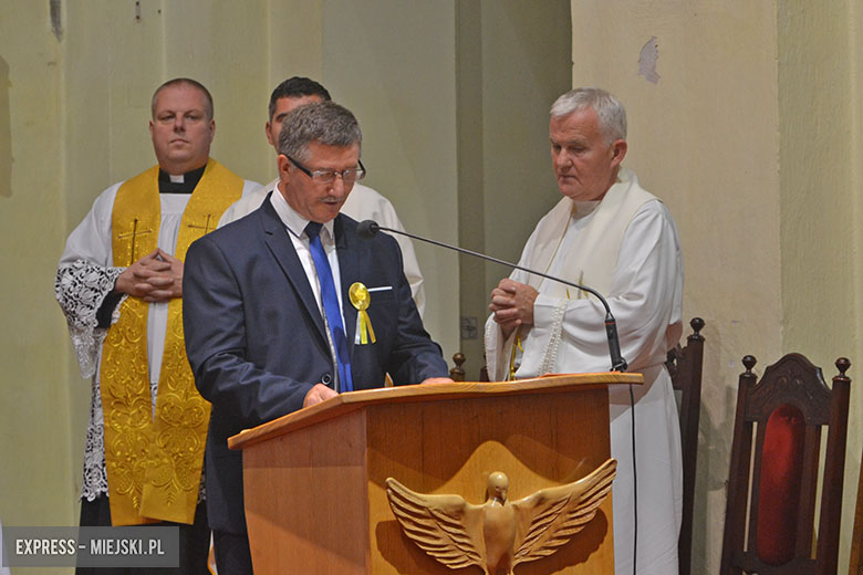 Uroczyste obchody gminny dożynek w Kostomłotach